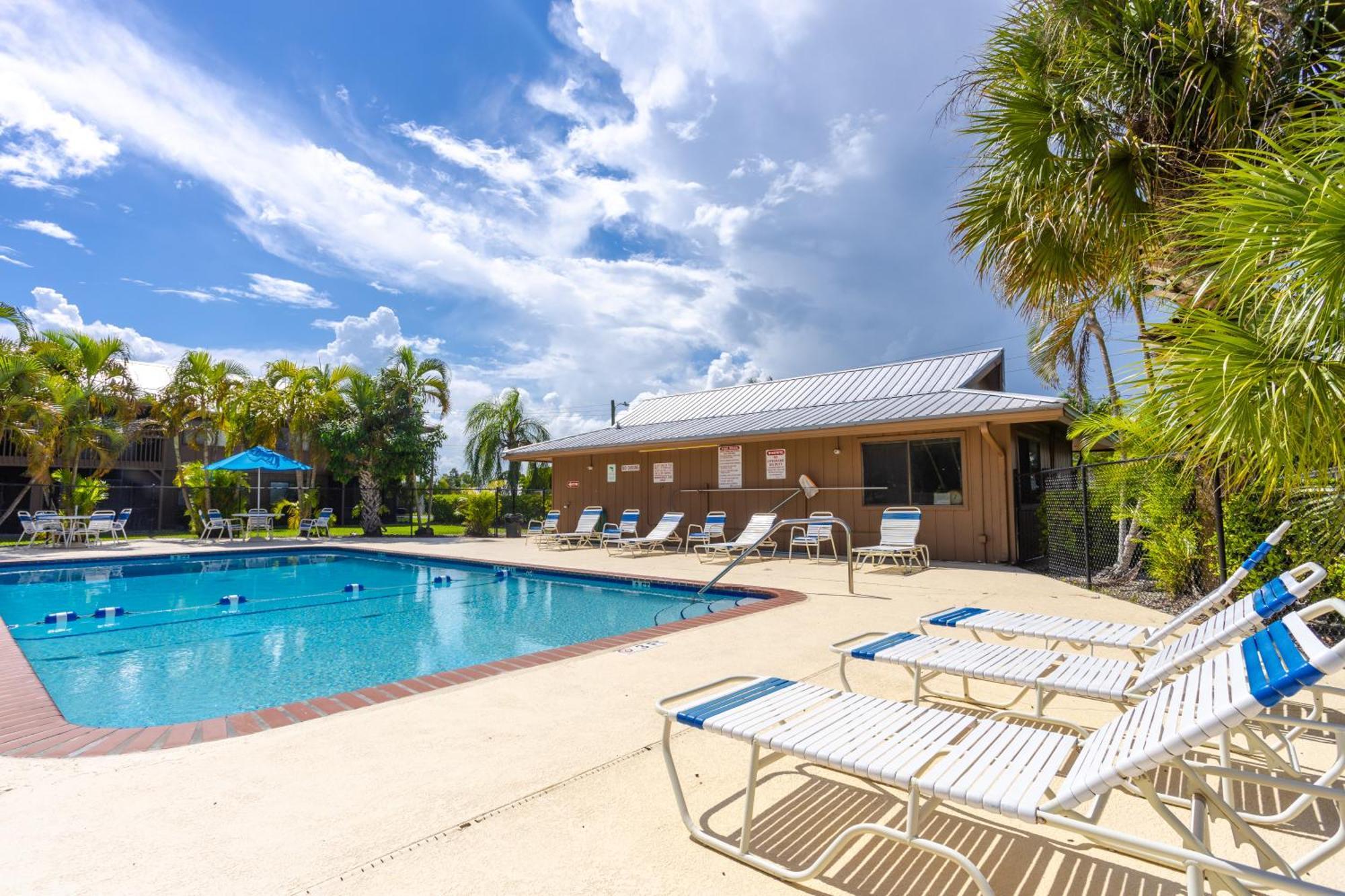 Bass & Sun Condominium 2/2 Bedroom Clewiston Eksteriør billede